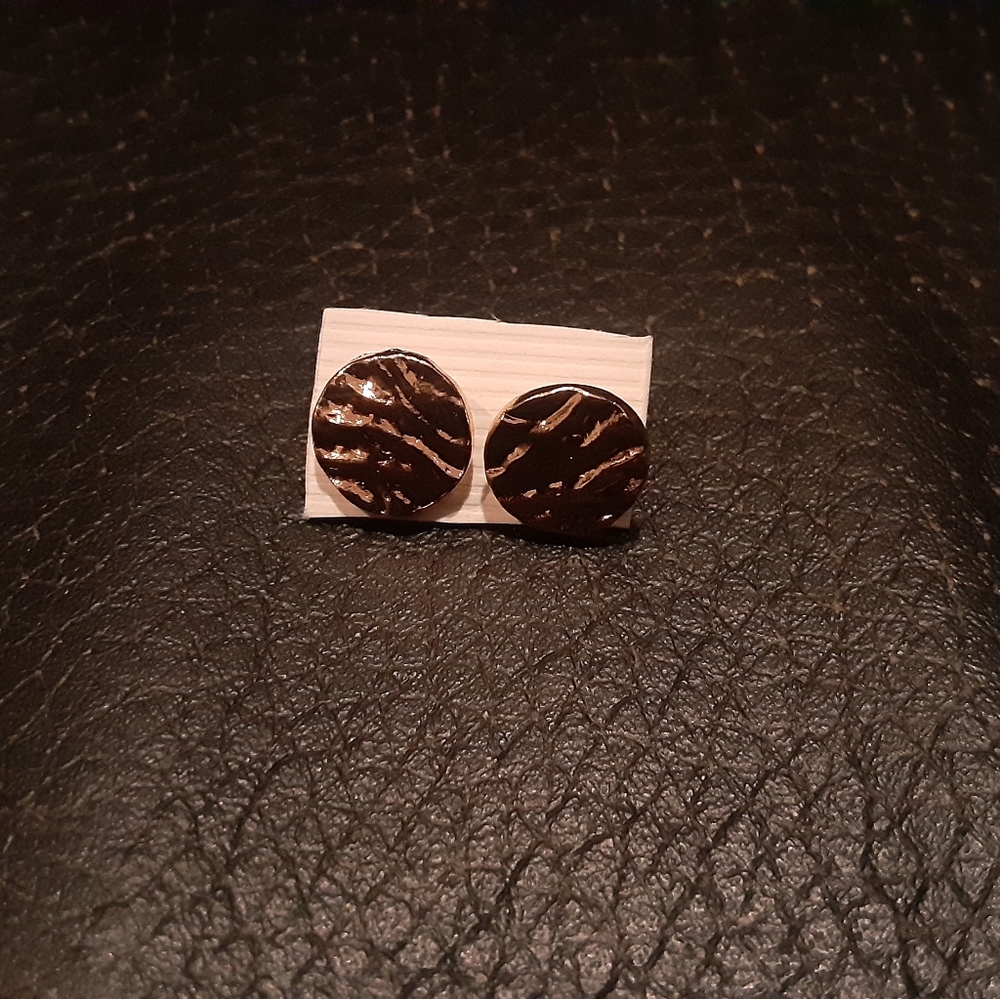 Must bundle.  earrings